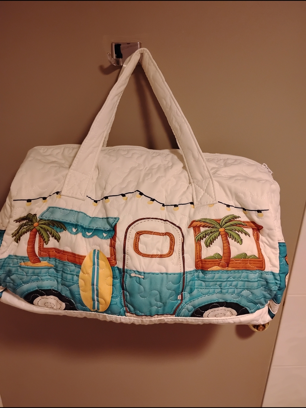 On Sale!! Quilted Surf Large Van Tote Bag in White and Teal